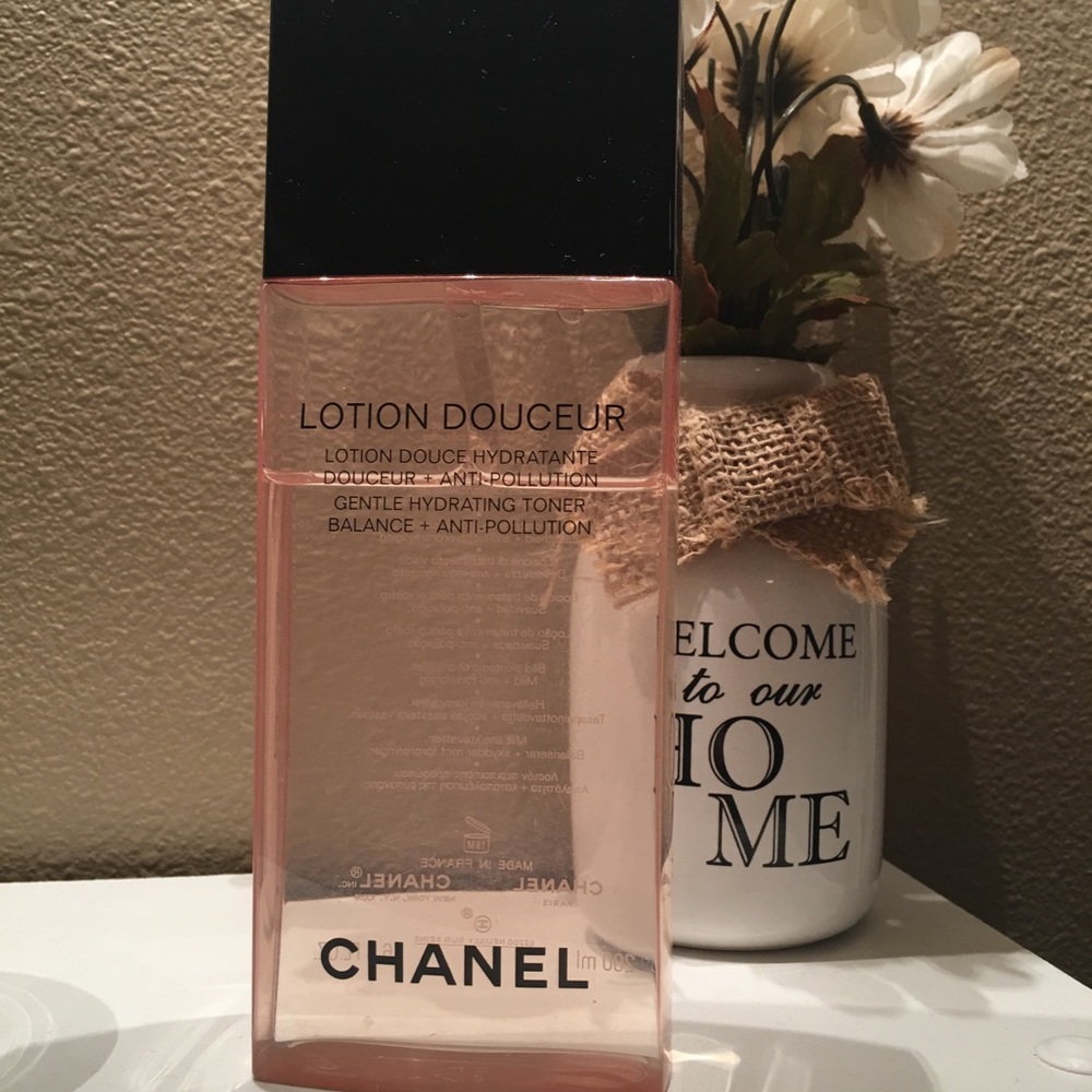 Chanel toner
